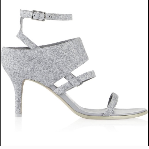 Alexander Wang Felt Sandals Collection Winter 2018 - Picture 1 of 7